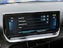 Peugeot e-208 EV Allure 50 kWh | Panoramadak | Camera | Apple Carplay | Draadloze lader