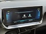 Peugeot e-208 EV Allure 50 kWh | Panoramadak | Camera | Apple Carplay | Draadloze lader