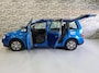 Volkswagen Touran 1.6-16V FSI