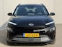 Hyundai Kona Electric EV Comfort Smart 64 kWh / SOH 100% / Afneembare Trekhaak / Warmtepomp / Dealer Onderhouden / Camera / Navigatie Apple Carplay & Android Auto / Adaptieve Cruise Control / Stoel Verwarming / Stuurwiel Verwarming / CCS Snelladen /