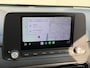 Hyundai Kona Electric EV Comfort Smart 64 kWh / SOH 100% / Afneembare Trekhaak / Warmtepomp / Dealer Onderhouden / Camera / Navigatie Apple Carplay & Android Auto / Adaptieve Cruise Control / Stoel Verwarming / Stuurwiel Verwarming / CCS Snelladen /