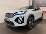 Peugeot 2008 1.2 PureTech 130 GT-Line Pano, ACC, Apple Carplay, Trekhaak, Stoelverwarming, 360° Camera, Massagestoel, Elek Stoel