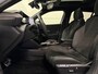 Peugeot 2008 1.2 PureTech 130 GT-Line Pano, ACC, Apple Carplay, Trekhaak, Stoelverwarming, 360° Camera, Massagestoel, Elek Stoel