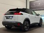 Peugeot 2008 1.2 PureTech 130 GT-Line Pano, ACC, Apple Carplay, Trekhaak, Stoelverwarming, 360° Camera, Massagestoel, Elek Stoel
