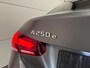 Mercedes-Benz A-klasse 250e AMG Pano, Apple Carplay, ACC, Elek Stoelen, HUD, LED, Achteruitrijcamera, Stoelverwarming, Airco