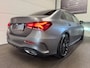 Mercedes-Benz A-klasse 250e AMG Pano, Apple Carplay, ACC, Elek Stoelen, HUD, LED, Achteruitrijcamera, Stoelverwarming, Airco