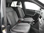 Volkswagen T-Roc 1.5 TSI R-Line Stoelverwarming - Apple Carplay - Automaat - Camera