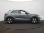 Volkswagen T-Roc 1.5 TSI R-Line Stoelverwarming - Apple Carplay - Automaat - Camera