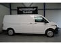 Volkswagen Transporter 2.0 TDI L2H1 28 - N.A.P. Airco, Cruise, Carplay, PDC, Trekhaak.
