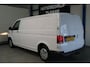 Volkswagen Transporter 2.0 TDI L2H1 28 - N.A.P. Airco, Cruise, Carplay, PDC, Trekhaak.