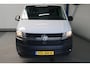 Volkswagen Transporter 2.0 TDI L2H1 28 - N.A.P. Airco, Cruise, Carplay, PDC, Trekhaak.