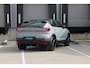 Volvo EC40 Single Motor Extended Range Ultra Black Edition | Demo Deal | Panoramadak | Verwarmbare voorstoelen&stuurwiel | Warmtepomp | Adaptieve cruise control | Premium Audio by Harman Kardon | 360 graden camera | Apple Carplay/Android auto | Keyless