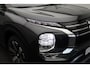 Mitsubishi Outlander 2.4 PHEV First Edition | HUD | Elektrisch bedienbare achterklep | Stoel- en stuurverwarming |