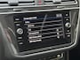 Volkswagen Tiguan 1.5 TSI ACT Comfortline Business | Pano | Trekhaak | Massage | Apple Carplay