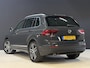 Volkswagen Tiguan 1.5 TSI ACT Comfortline Business | Pano | Trekhaak | Massage | Apple Carplay