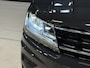 Volkswagen Tiguan 1.5 TSI ACT Comfortline Business | Pano | Trekhaak | Massage | Apple Carplay