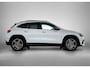 Mercedes-Benz GLA 200 AMG Nightpakket | Panoramadak | Memory | Sfeerverlichting | Dode Hoek Ass | Keyless Go | Augmented Reality | Inclusief 24 maanden Mercedes-Benz Certified garantie voor Europa.