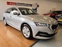 Skoda Octavia Combi 1.0 e-TSI Business Edition - cam - navi - carplay - trekhaak