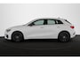 Audi A3 Sportback 30 TFSI Business edition LED Climate control Navigatie All-Season banden