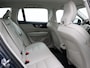 Volvo V60 B3 AUT(7) ESSENTIAL EDITION STANDKACHEL LEDER GOOGLE MAPS 18INCH