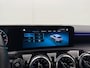 Mercedes-Benz A-klasse 200 Business Solution | Trekhaak | Panodak | Adaptive Cruise | Camera | Stoelverw. |