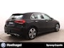 Mercedes-Benz A-klasse 200 Business Solution | Trekhaak | Panodak | Adaptive Cruise | Camera | Stoelverw. |