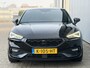 SEAT Leon 1.5 TSI FR Launch Edition Carplay/Trekhaak/19inch.