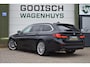 BMW 5-Serie Touring 520e Business Edition Plus | Leder | Pano | Laser Light | Trekhaak |