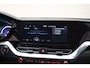 Kia Niro EV e-Niro DynamicLine 64 kWh 3-fase [ Navi Trekhaak Adapt.cruise Camera ]