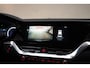 Kia Niro EV e-Niro DynamicLine 64 kWh 3-fase [ Navi Trekhaak Adapt.cruise Camera ]
