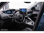 Peugeot 3008 1.6 HYbrid 225 pk Allure | Trekhaak | NL auto | Camera | Leder | HUD | rijklaaprijs | All season banden |
