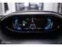 Peugeot 3008 1.6 HYbrid 225 pk Allure | Trekhaak | NL auto | Camera | Leder | HUD | rijklaaprijs | All season banden |