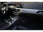BMW 5-Serie 540i xDrive High Executive Aut.| M-pakket | Bowers & Wilkins | Soft-Close | Nappa Interieur | Panorama | HUD | Virtual