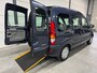 Renault Kangoo 1.6-16V Privilège (Automaat) Rolstoelauto (uniek) Rolstoel voorin - Rolstoelvervoer