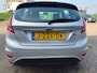 Ford Fiesta 1.25 Trend 5 drs met parkeersensoren en airco en goed onderhouden