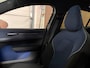 Volvo EX30 Single Motor Extended Range Ultra 69 kWh | 99% SoH | 360° 3D Camera | Stoel en Stuurwielverwarming | Panoramadak | Harman Kardon | Elektrische voorstoelen | Adaptieve Cruise Control | Pilot Assist | BLIS Dode Hoek Detectie | Keyless Drive | Parkeersensoren voor+achter | 20 Inch | Privacy Glass | Google Infotainment | Elektrisch bedienbare achterklep | Electronic Climate Control 2-Zone | Indigo - Textiel / Nordico bekleding | Warmtepomp | Apple Carplay | Volvo On Call met mobiele App functie | Onyx Black Metallic |