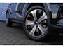 Volvo XC40 1.5 T4 Plug-in hybrid Ultimate Dark | PHEV | Panoramadak | Trekhaak | Harman Kardon Audio | Elektrische Achterklep | Keyless Entry | Navigatie | Apple Carplay | Android Auto | BLIS
