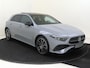 Mercedes-Benz A-klasse 250e Business Solution AMG-Line Plus / Panoramadak / Sfeerverlichting / 19inch / Night-Pakket /