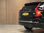 Volvo XC90 T8 AWD Recharge Plus Bright | Trekhaak | All Season banden | 360° Camera | Harman Kardon | 455pk | Adaptieve Cruise Control | Standkachel met Volvo On Call App | Stoelverwarming voor+achter | Stuurwielverwarming | Schuifdak | Full LED Meesturende koplampen | Pilot Assist | BLIS Dode Hoek Detectie | Elektrische voorstoelen geheugen | Lederen bekleding | Zitting verlenging voorstoelen | Lederen dashboard | 20 Inch | Google Infotainment | Keyless Drive | Privacy Glass | Elektrisch bedienbare achterklep | Geïntegreerd kinderzitje achterin | Geïntegreerde zongordijnen achterportieren | Verlichte instaplijsten | 7-Persoons | 4-Zone Climate Control | DAB Radio | Apple Carplay/Android Auto | Alarm Klasse III | Draadloos telefoon opladen | Volvo On Call met mobiele App functie | Onyx Black Metallic |