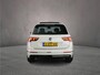Volkswagen Tiguan Highline Business R 1.5 TSI 150pk DSG Automaat Panoramadak, Adaptive cruise control, Achteruitrijcamera, Verwarmde voorruit, Elektrische achterklep