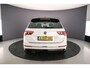 Volkswagen Tiguan Highline Business R 1.5 TSI 150pk DSG Automaat Panoramadak, Adaptive cruise control, Achteruitrijcamera, Verwarmde voorruit, Elektrische achterklep