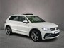 Volkswagen Tiguan Highline Business R 1.5 TSI 150pk DSG Automaat Panoramadak, Adaptive cruise control, Achteruitrijcamera, Verwarmde voorruit, Elektrische achterklep