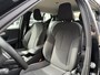 Volvo XC40 1.5 T5 Recharge Business Pro | Plug-in Hybrid (PHEV) | Lichtmetalen Velgen 19 inch | Navigatie | Apple Carplay | Android Auto | Keyless Entry | Elektrische Achterklep | Cruise Control Adaptief | BLIS