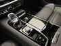Volvo V60 T8 455pk AWD Plus Dark / GRATIS TREKHAAK T.W.V. € 1.295,- / Panoramisch dak / Head-up display / Keyless / 360Camera / H&K Audio / Sportstoelen.