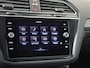 Volkswagen Tiguan 1.4 TSI eHybrid R-Line Business | SoH 100% | Parkeerassistent | Keyless | Achteruitrijcamera | Adaptieve cruise control | Stoel- en stuurwielverwarming | LED matix verlichting | Dodehoek detectie |