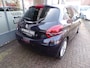 Peugeot 208 1.2 5-Drs PureTech Signature NAVIGATIE,LMV!