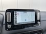 Hyundai Kona Electric EV Premium 64 kWh / Trekhaak met afneembare kogel(geschikt voor fietsendrager) / Navigatie/ Apple Carplay/Android Auto / Airco / Cruise Control / Warmtepomp /