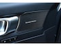 Volvo EX40 Single Motor Extended Range Ultra Black Edition | Demo Deal | Panoramadak | Verwarmbare voorstoelen en stuurwiel | Premium audio by Harman Kardon | Elek. bed. voorstoelen met Memory | 360° camera | Adaptive Cruise Control |
