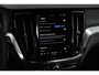 Volvo V60 T6 Plug-in hybrid AWD Plus Dark | Adaptive Cruise Control | 360° Parkeercamera | BLIS | Stoelverwarming | Stuurwielverwarming | Wegklapbare trekhaak | Harman Kardon Premium Audio | Google infotainment |