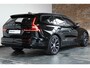 Volvo V60 T6 Plug-in hybrid AWD Plus Dark | Adaptive Cruise Control | 360° Parkeercamera | BLIS | Stoelverwarming | Stuurwielverwarming | Wegklapbare trekhaak | Harman Kardon Premium Audio | Google infotainment |